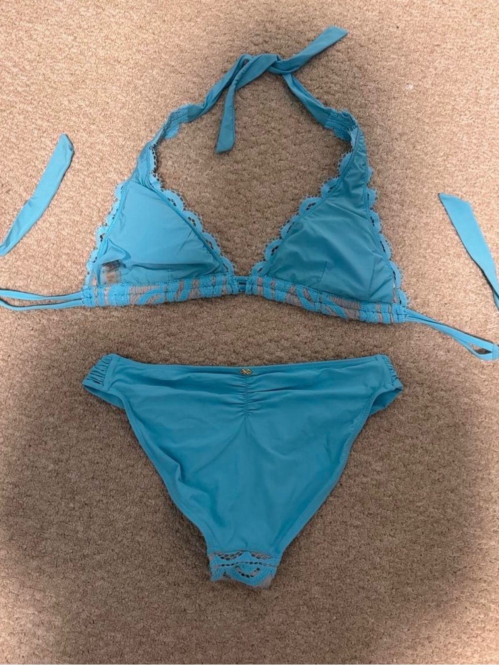 PQ Bikini Set - Picture 2 of 3